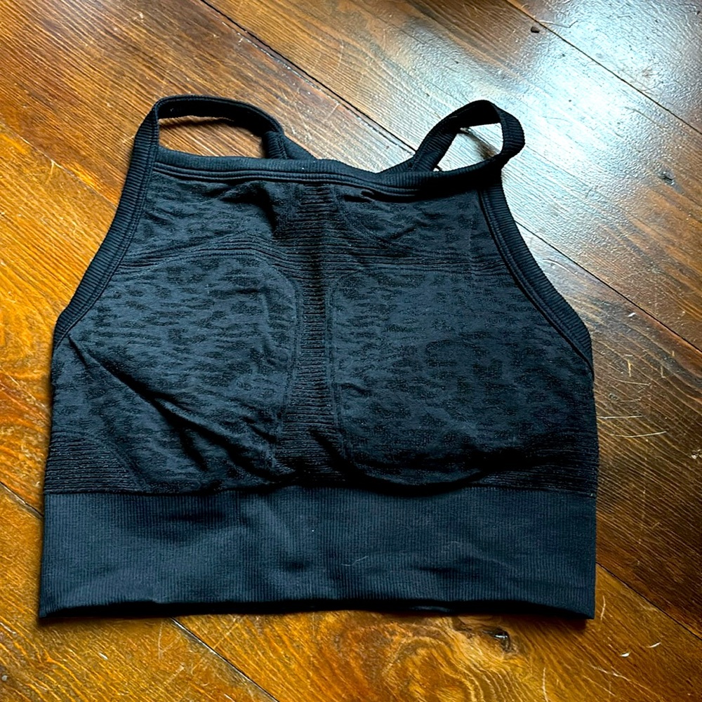 Champion Sports Bra. Like New. Size Medium.